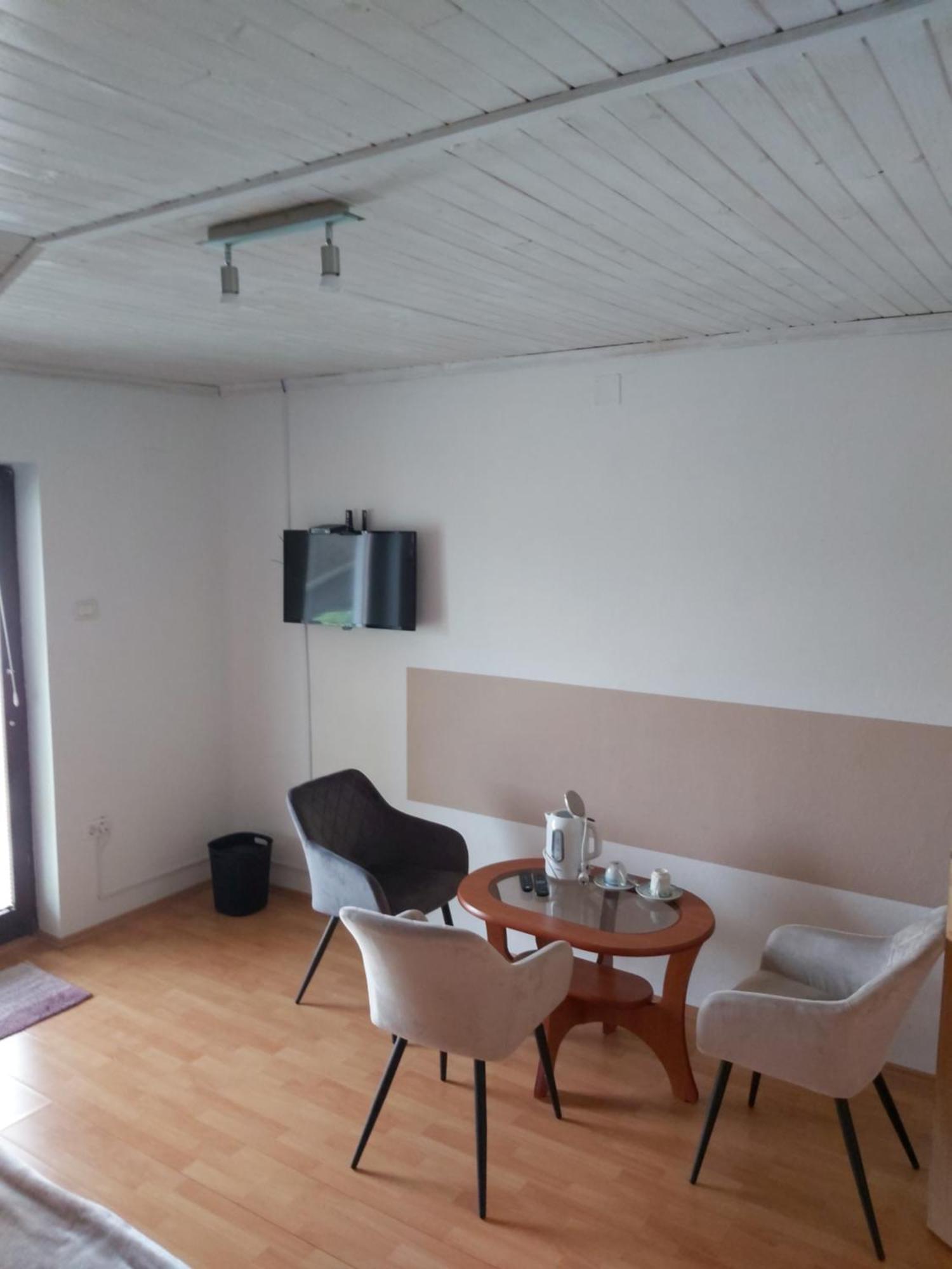 Rooms Zagon Postojna Kültér fotó