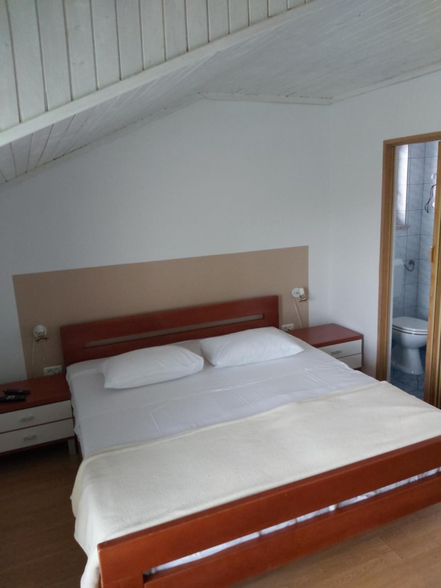 Rooms Zagon Postojna Kültér fotó
